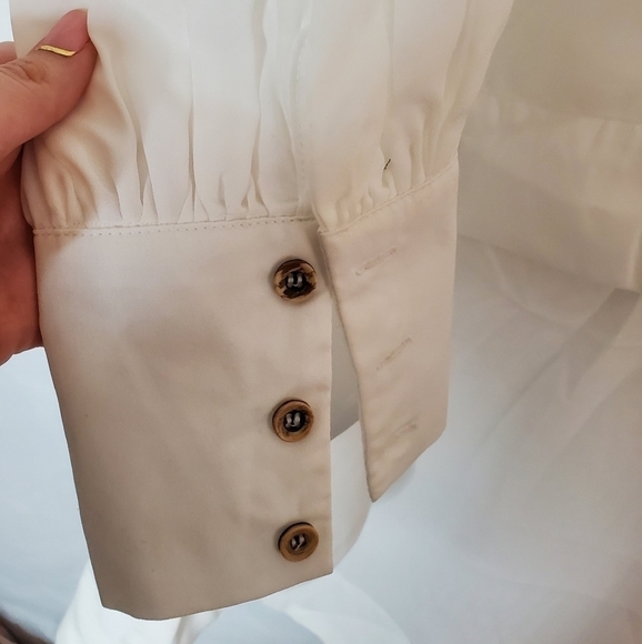 Patrizia Lucia Size Small/Medium Asymmetrical White Blouse NWT - Picture 9 of 9